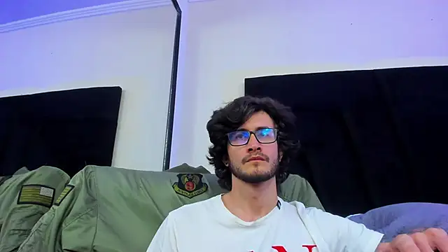 Loggan donnelly online show from January 10, 2:25 am