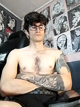 Snapshot of Loggan_donnelly chatting on February 12, 8:04 pm Loggan donnelly online show from February 12, 8:04 pm