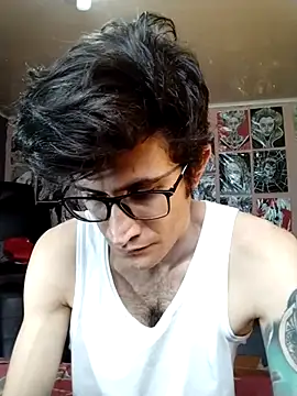 Snapshot of Loggan_donnelly chatting on March 7, 8:06 pm Loggan donnelly online show from March 7, 8:06 pm