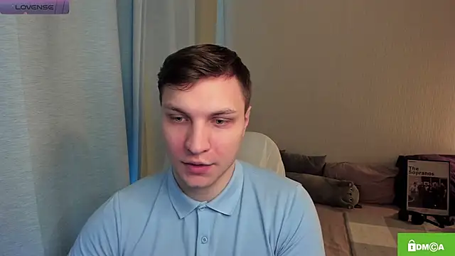 handsome guy01 online show from June 7, 7:23 am