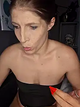 Lenchen  online show from March 16, 7:49 pm