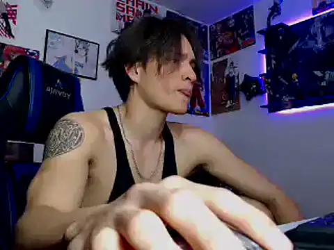 Snapshot of sr_jaeger chatting on February 5, 8:57 pm sr jaeger online show from February 5, 8:57 pm