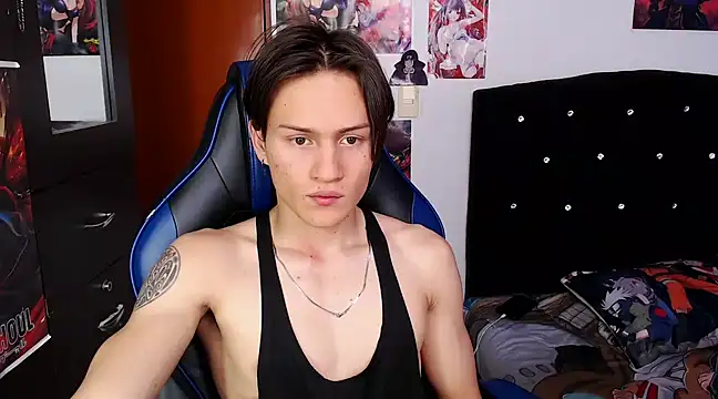 Snapshot of sr_jaeger chatting on March 10, 8:01 pm sr jaeger online show from March 10, 8:01 pm