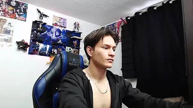 Snapshot of sr_jaeger chatting on September 9, 12:48 pm sr jaeger online show from September 9, 12:48 pm