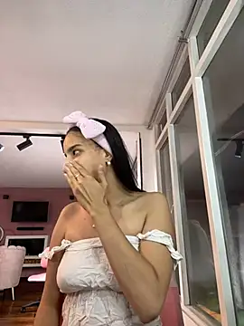 Snapshot of Praga_Pink chatting on January 12, 4:21 am Praga Pink online show from January 12, 4:21 am