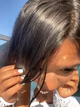 Snapshot of Gerallima_1 chatting on March 8, 1:14 pm Gerallima 1 online show from March 8, 1:14 pm