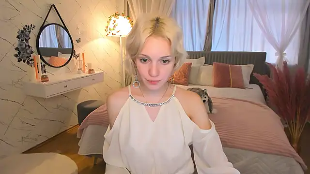 VelvetVixen155 online show from December 6, 9:43 am