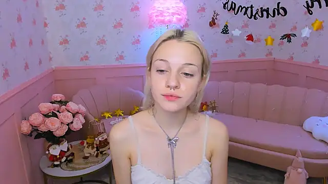 VelvetVixen155 online show from December 24, 10:44 am