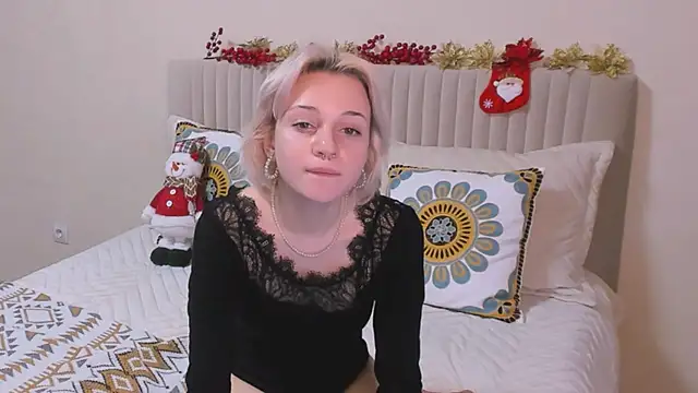 VelvetVixen155 online show from December 28, 10:25 am