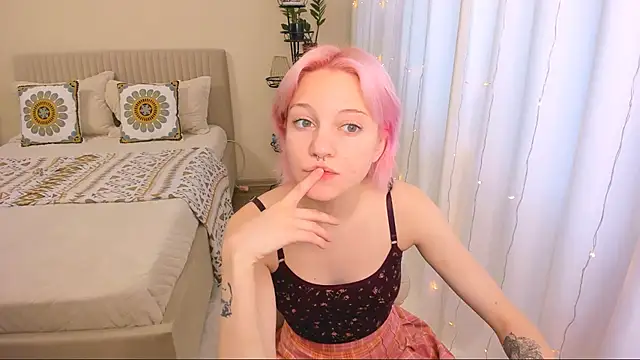 VelvetVixen155 online show from January 13, 6:16 am