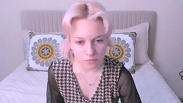 VelvetVixen155 online show from January 28, 3:15 am