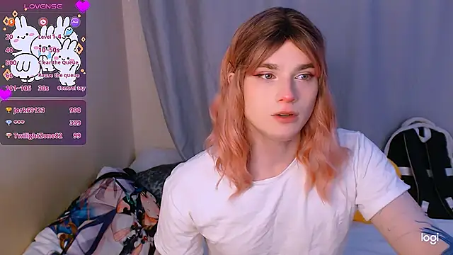 Snapshot of Alice_Hells chatting on January 10, 8:29 am Alice Hells online show from January 10, 8:29 am