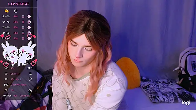 Snapshot of Alice_Hells chatting on February 8, 4:14 am Alice Hells online show from February 8, 4:14 am