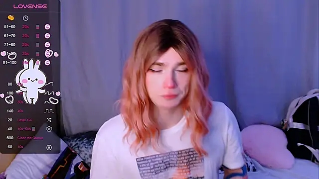 Snapshot of Alice_Hells chatting on February 20, 4:50 am Alice Hells online show from February 20, 4:50 am