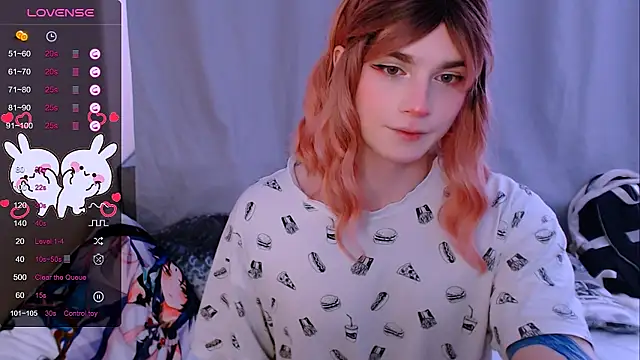 Snapshot of Alice_Hells chatting on March 6, 6:19 am Alice Hells online show from March 6, 6:19 am