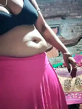 Snapshot of Hotty-dola chatting on December 24, 11:49 am Hotty-dola online show from December 24, 11:49 am