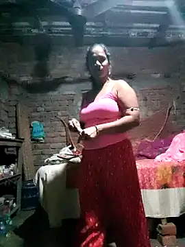 Snapshot of Hotty-dola chatting on January 2, 11:20 am Hotty-dola online show from January 2, 11:20 am