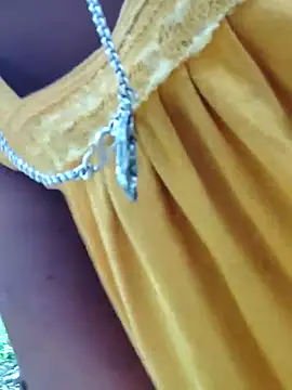 Snapshot of Hotty-dola chatting on March 14, 4:32 am Hotty-dola online show from March 14, 4:32 am