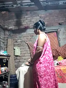 Snapshot of Hotty-dola chatting on March 22, 1:08 pm Hotty-dola online show from March 22, 1:08 pm