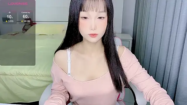 Snapshot of -Wendy__ chatting on December 27, 5:16 pm -Wendy online show from December 27, 5:16 pm