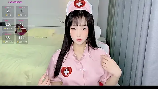 Snapshot of -Wendy__ chatting on January 24, 1:36 pm -Wendy online show from January 24, 1:36 pm