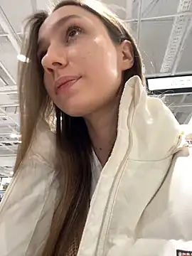 Snapshot of Lia__Love chatting on February 3, 10:14 am Lia Love online show from February 3, 10:14 am