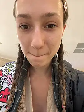 Snapshot of Lia__Love chatting on March 12, 1:08 pm Lia Love online show from March 12, 1:08 pm