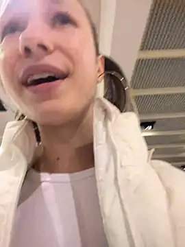 Snapshot of Lia__Love chatting on March 14, 12:40 pm Lia Love online show from March 14, 12:40 pm