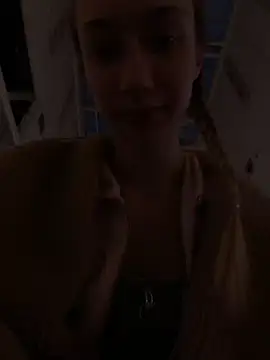 Lia  Love online show from December 21, 1:07 pm