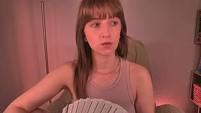 dearmoa online show from May 30, 8:17 pm