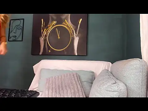 kriztaljessika online show from November 18, 4:17 am