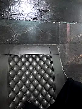 Snapshot of NEETU-89 chatting on September 29, 4:06 am NEETU-89 online show from September 29, 4:06 am