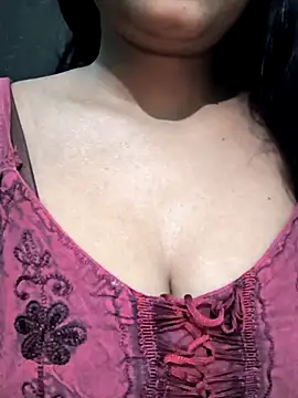 Snapshot of NEETU-89 chatting on October 18, 4:59 am NEETU-89 online show from October 18, 4:59 am