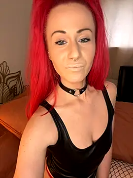 Snapshot of SweetSolez chatting on October 10, 10:36 am SweetSolez online show from October 10, 10:36 am