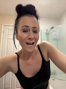 SweetSolez online show from February 28, 10:11 pm