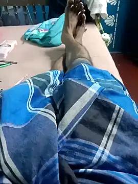 Snapshot of mohan555 chatting on September 20, 4:13 am mohan555 online show from September 20, 4:13 am