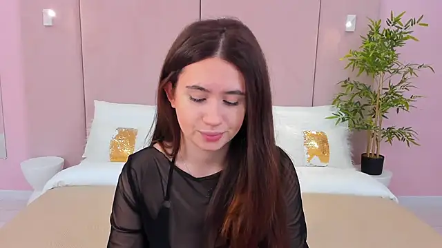 Snapshot of milaleoneli chatting on January 29, 12:35 pm milaleoneli online show from January 29, 12:35 pm