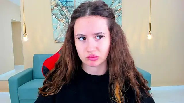 Snapshot of milaleoneli chatting on March 12, 12:47 pm milaleoneli online show from March 12, 12:47 pm