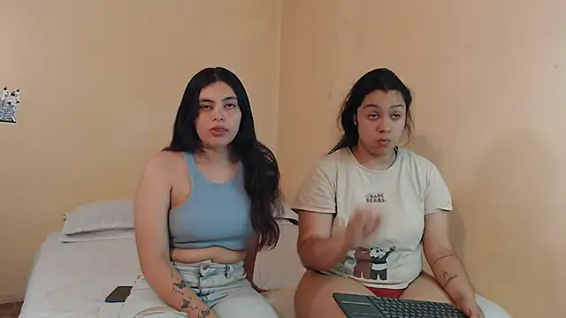 Snapshot of Scarlett_Jazmin chatting on July 7, 6:56 pm Scarlett Jazmin online show from July 7, 6:56 pm