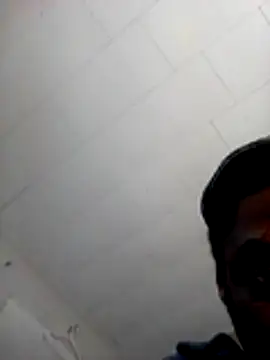 Snapshot of Zaddywood60 chatting on February 12, 5:24 am Zaddywood60 online show from February 12, 5:24 am