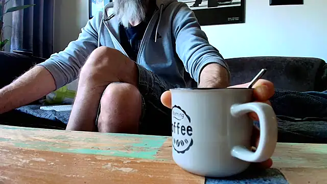 Snapshot of Kingsscepter chatting on March 4, 9:07 am Kingsscepter online show from March 4, 9:07 am