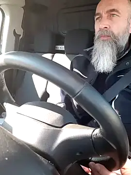 Snapshot of Kingsscepter chatting on March 5, 10:00 am Kingsscepter online show from March 5, 10:00 am