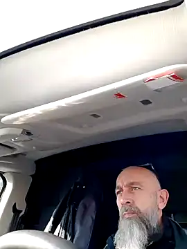 Snapshot of Kingsscepter chatting on March 6, 9:03 am Kingsscepter online show from March 6, 9:03 am