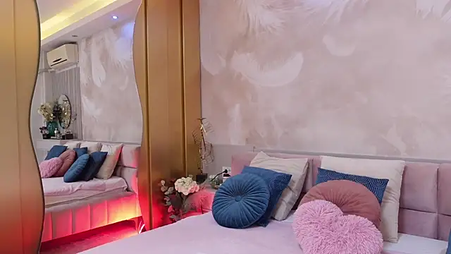 JullyBlair online show from October 25, 3:58 am