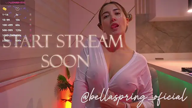 Snapshot of b3llaspringg chatting on July 15, 11:10 pm b3llaspringg online show from July 15, 11:10 pm