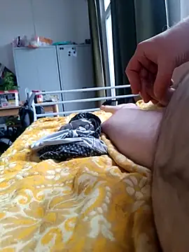 Snapshot of awesome-dirty-dick chatting on November 2, 9:11 am awesome-dirty-dick online show from November 2, 9:11 am