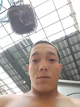 Snapshot of tayson_ chatting on June 9, 11:22 am tayson online show from June 9, 11:22 am