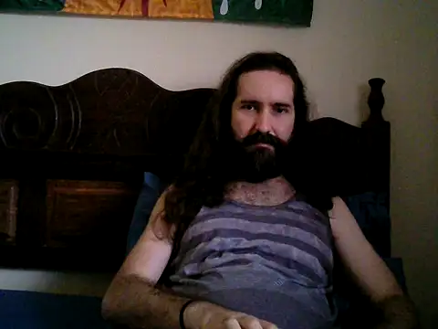 Snapshot of B3ard1991 chatting on April 1, 5:43 pm B3ard1991 online show from April 1, 5:43 pm