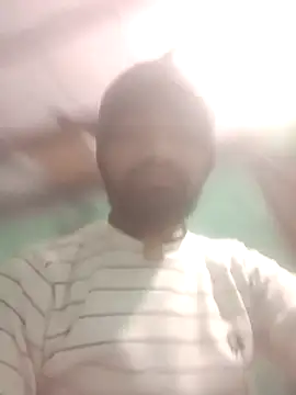 Snapshot of Surajpuja79 chatting on January 6, 12:09 pm Surajpuja79 online show from January 6, 12:09 pm