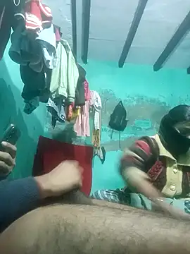 Snapshot of Surajpuja79 chatting on January 7, 3:36 pm Surajpuja79 online show from January 7, 3:36 pm